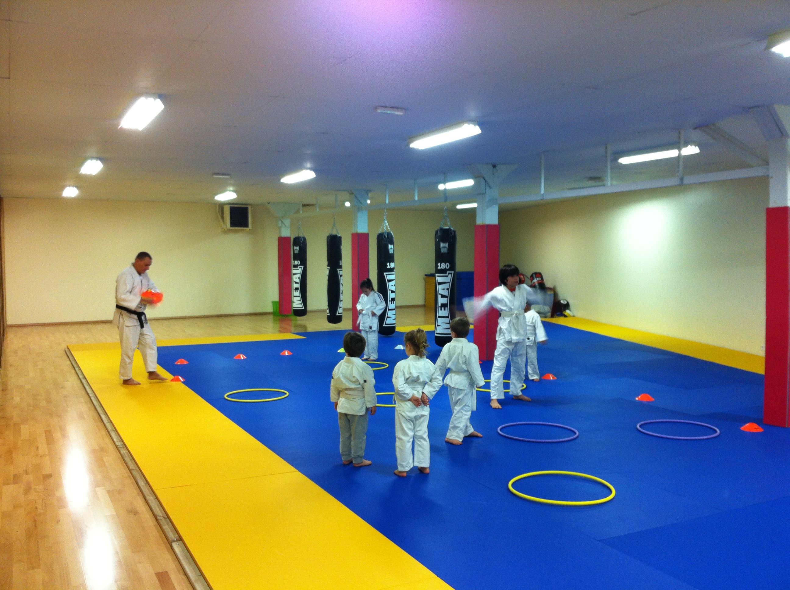 BOXE ENFANTS  Fight'n'Fit - Arts-martiaux - salle de sports